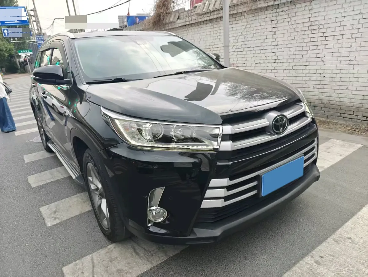 2021 Toyota Highlander 2.0T 220HP L4 6AT,autocango,china used car exporter,china ev exporter,chinese used car exporter,chinese used ev exporter