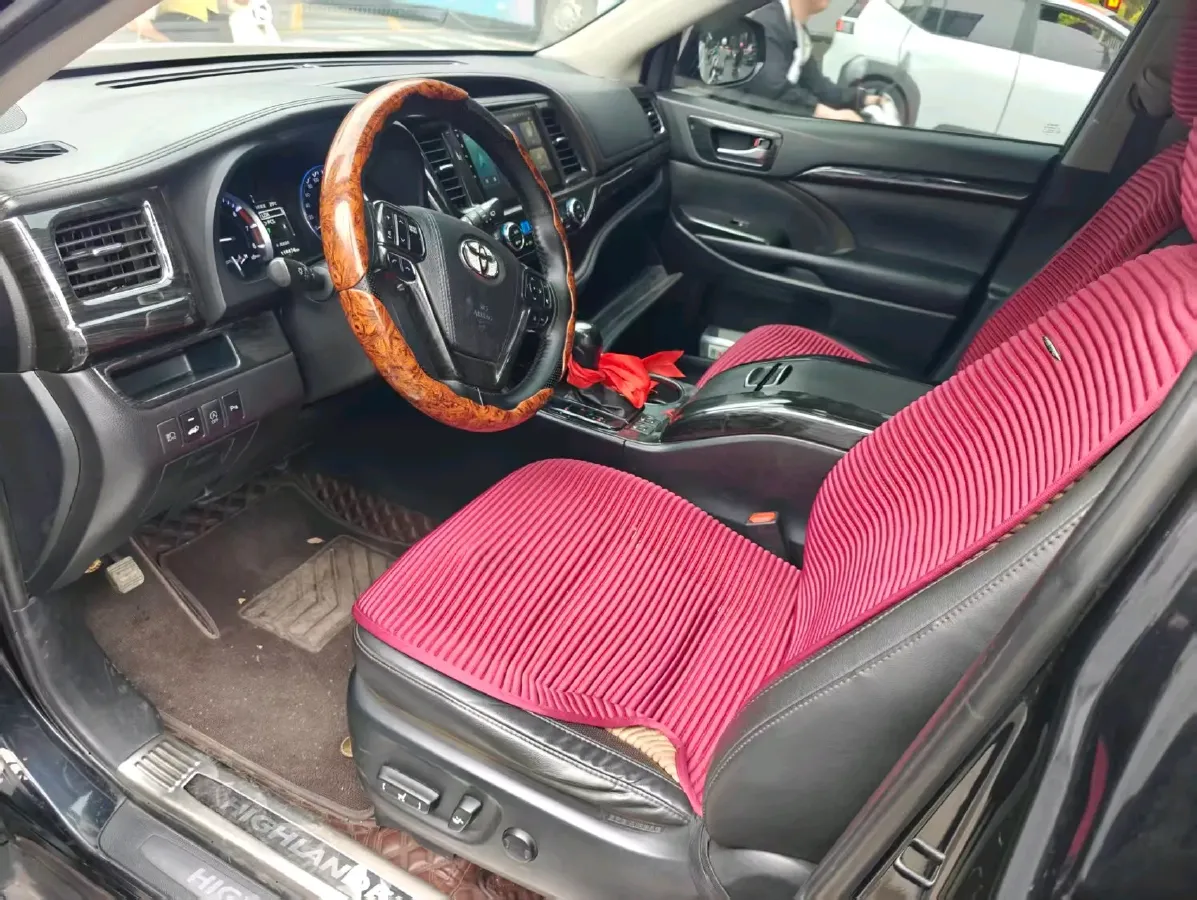 2021 Toyota Highlander 2.0T 220HP L4 6AT,autocango,china used car exporter,china ev exporter,chinese used car exporter,chinese used ev exporter