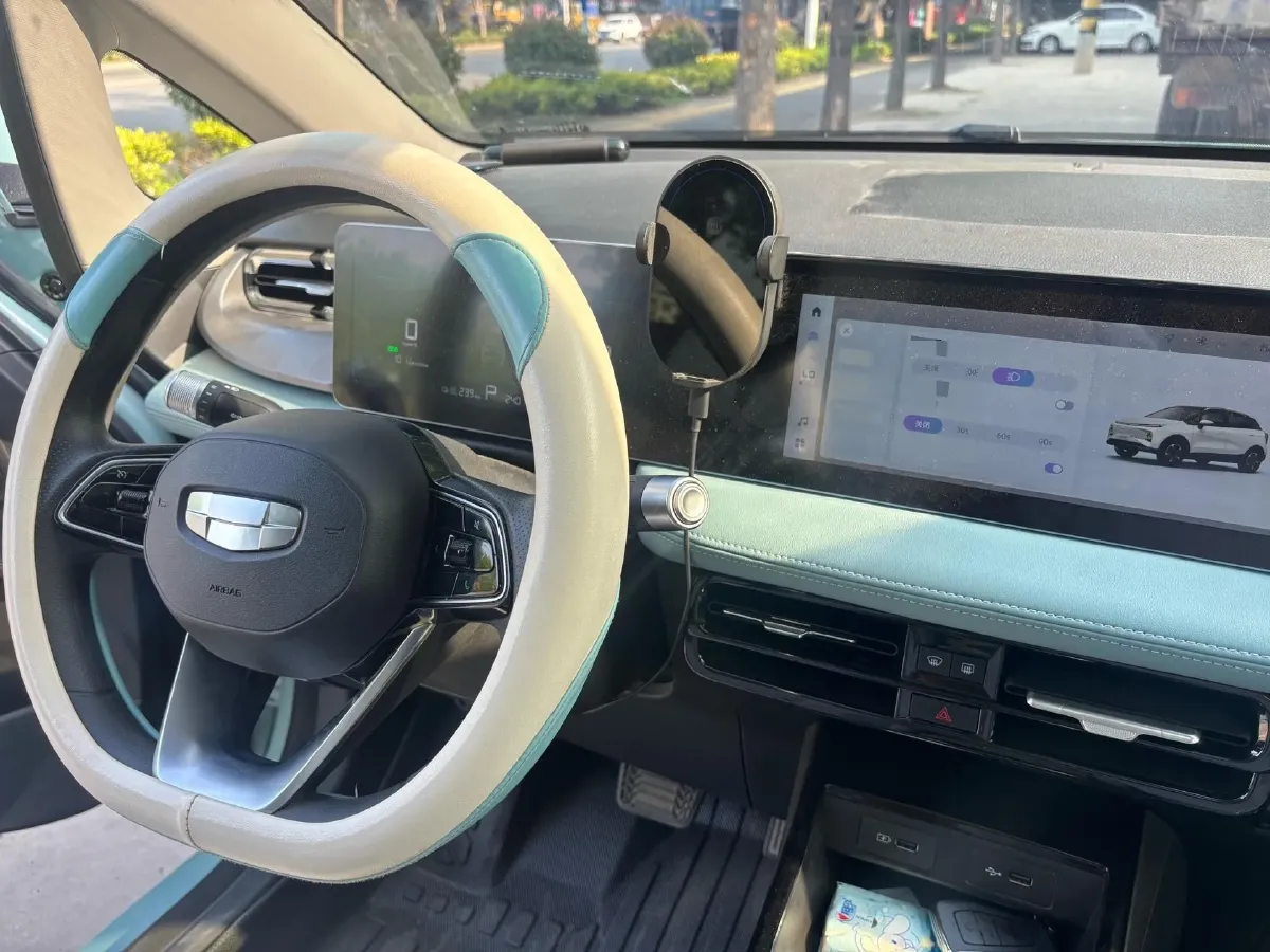 2024 Geometry E BEV 29.67KWH,autocango,china used car exporter,china ev exporter,chinese used car exporter,chinese used ev exporter