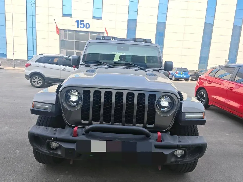 2021 Jeep Wrangler 2.0T 266HP L4 8AT,autocango,china used car exporter,china ev exporter,chinese used car exporter,chinese used ev exporter