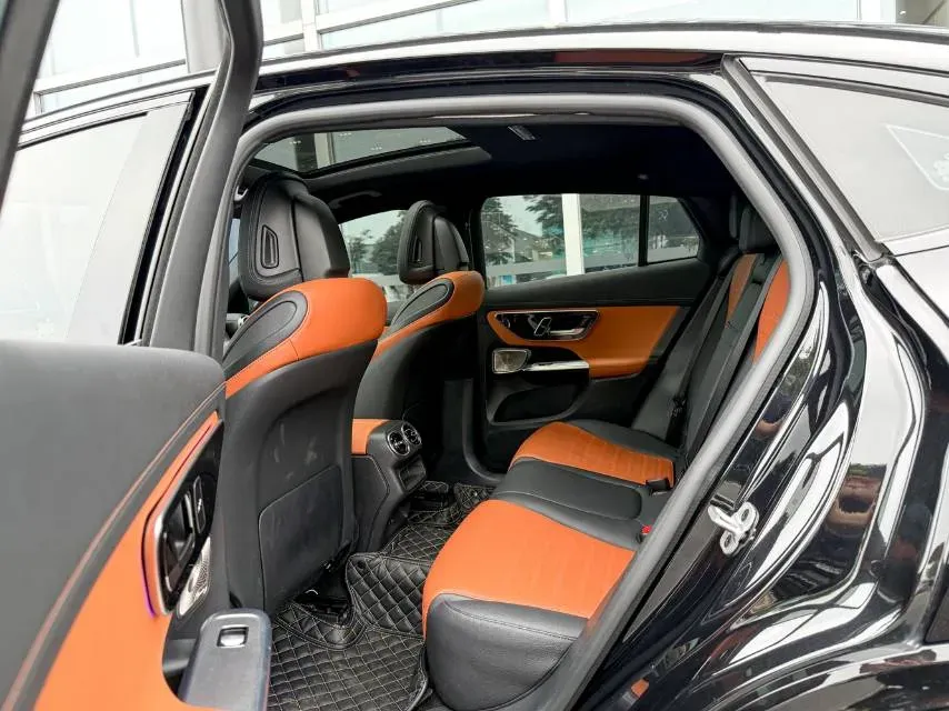 2024 Mercedes-Benz GLC Coupe 2.0T 204HP L4 9AT,autocango,china used car exporter,china ev exporter,chinese used car exporter,chinese used ev exporter