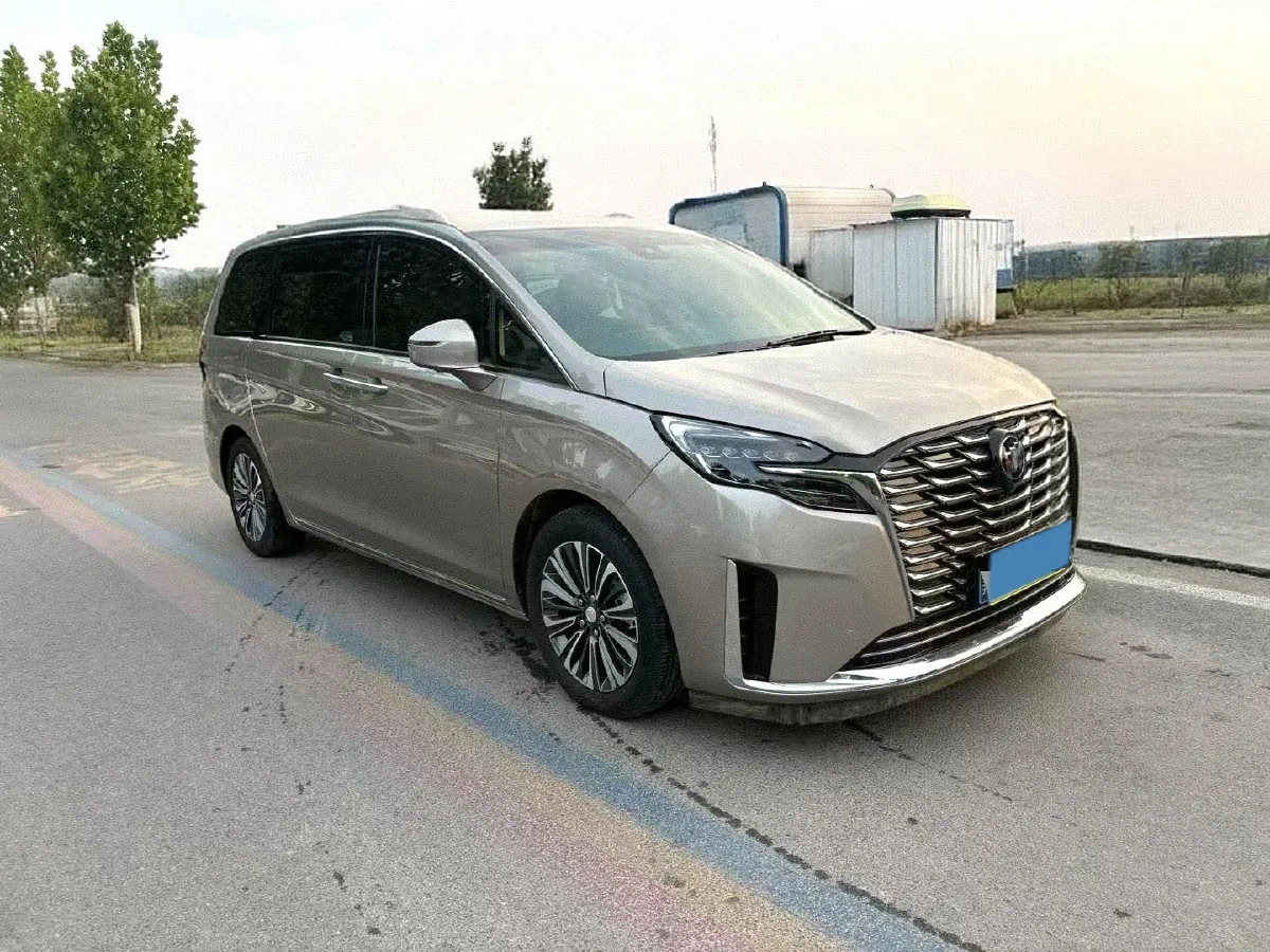2023 Buick GL8 2.0T 237HP L4 9AT,autocango,china used car exporter,china ev exporter,chinese used car exporter,chinese used ev exporter