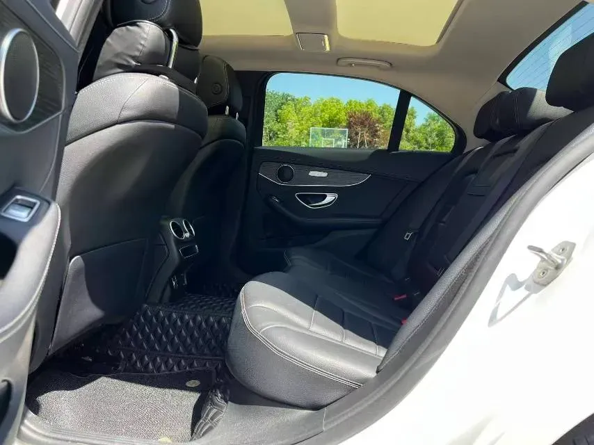 2021 Mercedes-Benz C Class 1.5T 156HP L4 9AT,autocango,china used car exporter,china ev exporter,chinese used car exporter,chinese used ev exporter