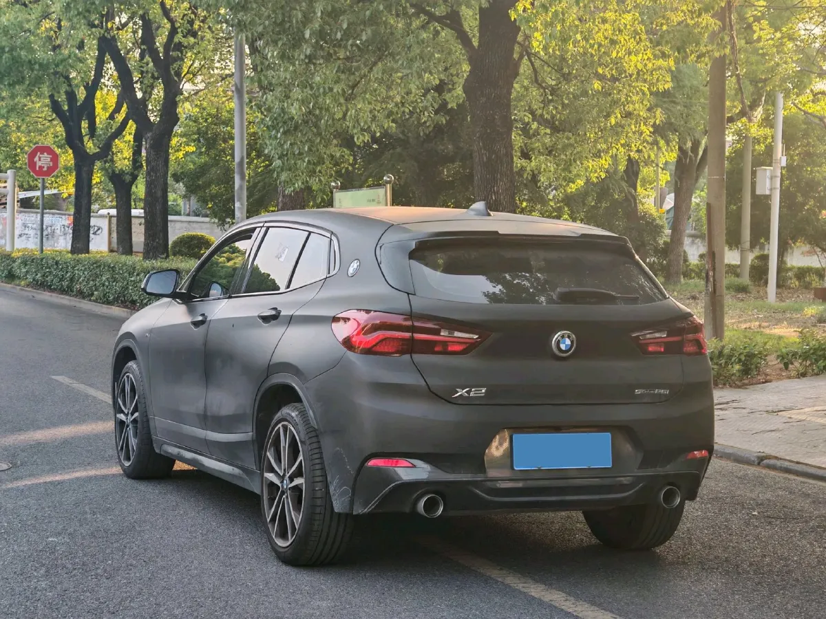 2021 BMW X2 2.0T 192HP L4 7DCT,autocango,china used car exporter,china ev exporter,chinese used car exporter,chinese used ev exporter