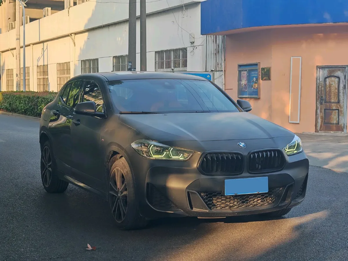 2021 BMW X2 2.0T 192HP L4 7DCT,autocango,china used car exporter,china ev exporter,chinese used car exporter,chinese used ev exporter