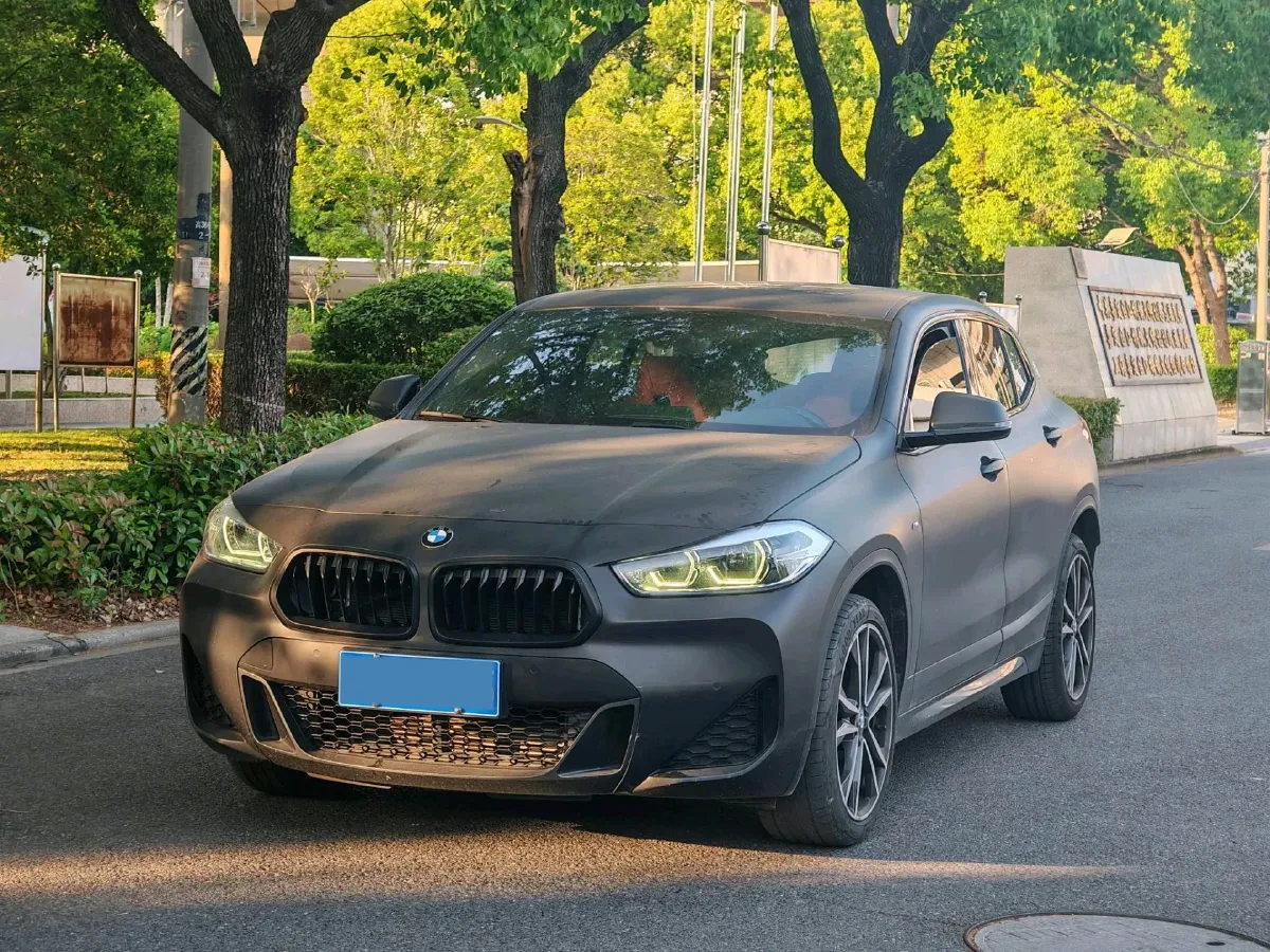 2021 BMW X2 2.0T 192HP L4 7DCT,autocango,china used car exporter,china ev exporter,chinese used car exporter,chinese used ev exporter
