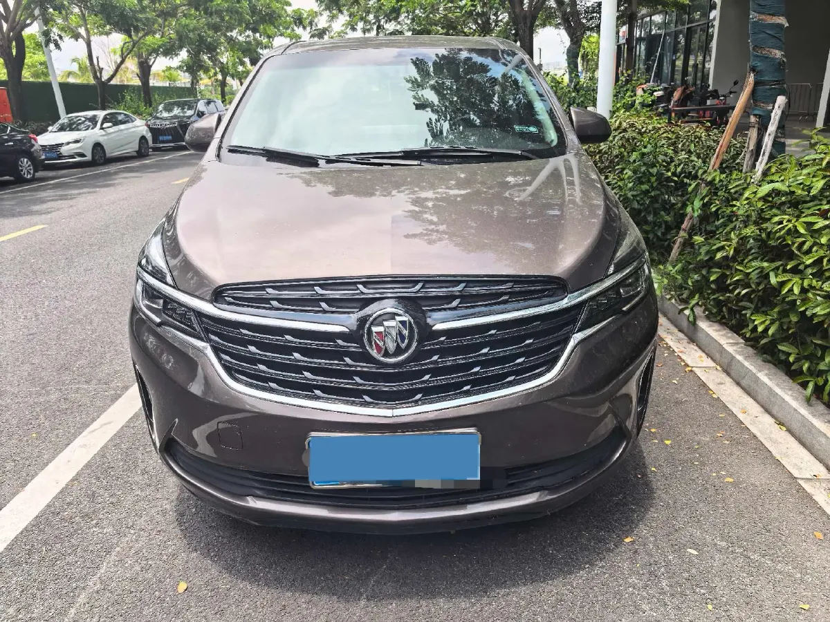 2022 Buick GL8 2.0T 237HP L4 9AT,autocango,china used car exporter,china ev exporter,chinese used car exporter,chinese used ev exporter