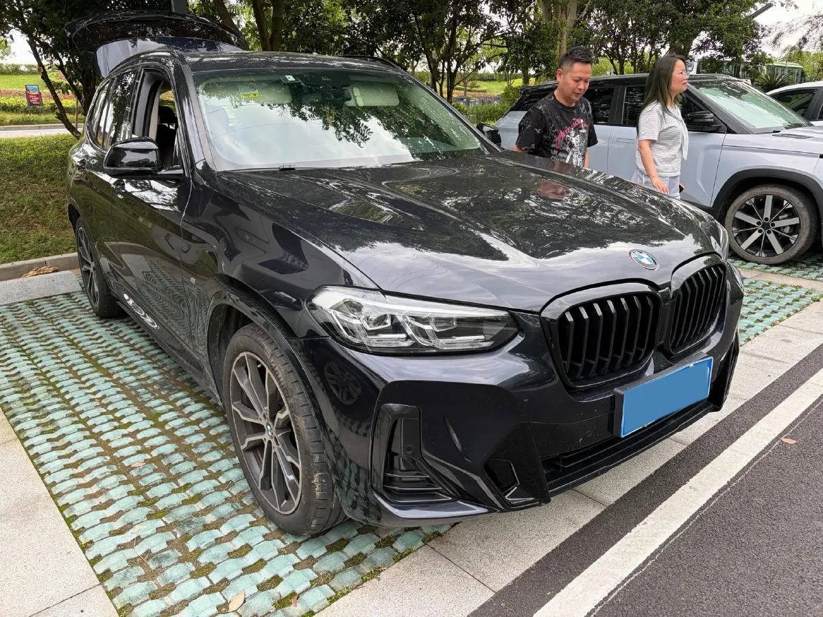 2022 BMW X3 2.0T 252HP L4 8AT,autocango,china used car exporter,china ev exporter,chinese used car exporter,chinese used ev exporter