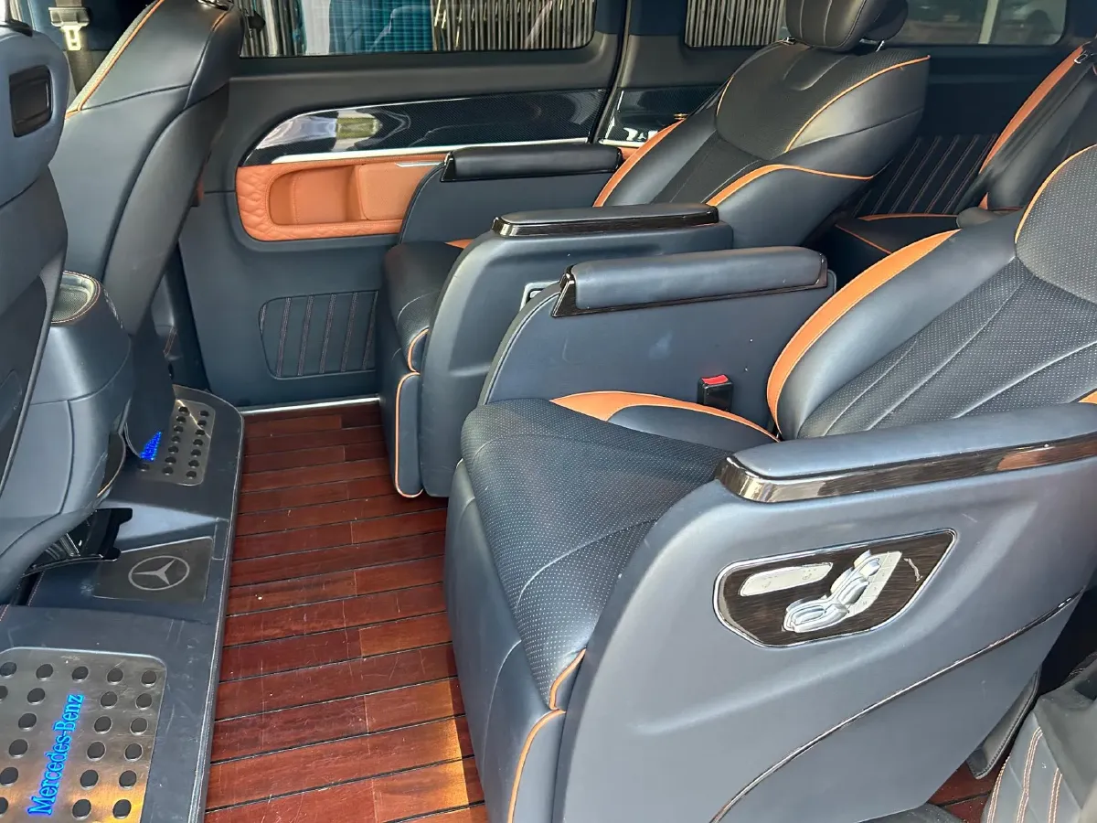 2018 Mercedes-Benz V Class 2.0T 211HP L4 7AT,autocango,china used car exporter,china ev exporter,chinese used car exporter,chinese used ev exporter