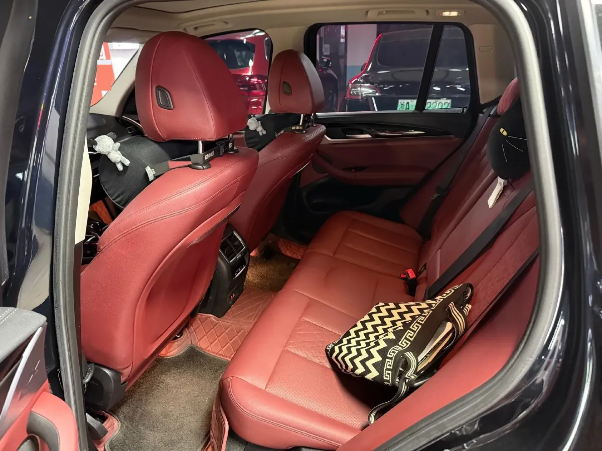 2023 BMW X3 2.0T 184HP L4 8AT,autocango,china used car exporter,china ev exporter,chinese used car exporter,chinese used ev exporter