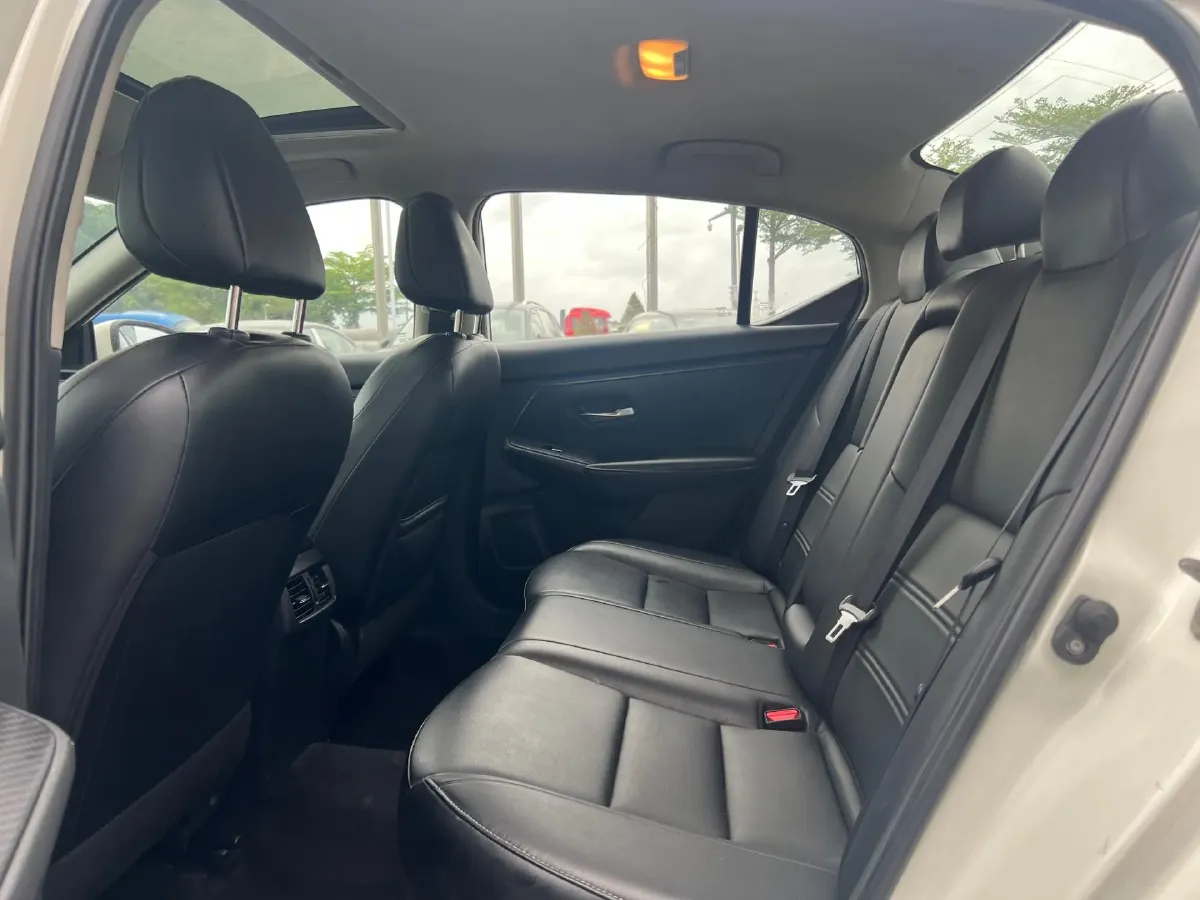 2021 Nissan Sylphy 1.6L 135HP L4 CVT,autocango,china used car exporter,china ev exporter,chinese used car exporter,chinese used ev exporter