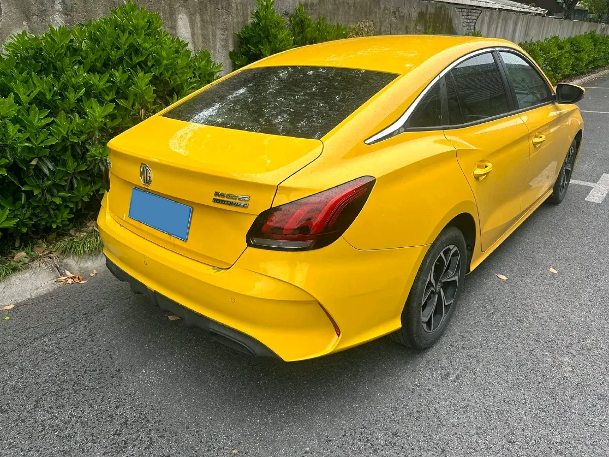 2021 MG 5 1.5L 120HP L4 CVT,autocango,china used car exporter,china ev exporter,chinese used car exporter,chinese used ev exporter