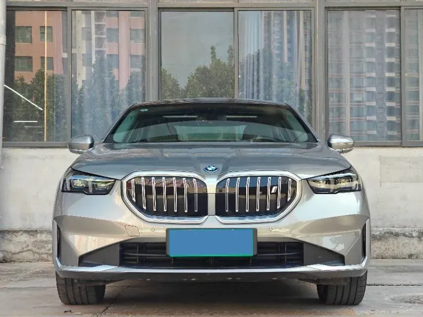 2024 BMW i5 BEV 79.05KWH,autocango,china used car exporter,china ev exporter,chinese used car exporter,chinese used ev exporter