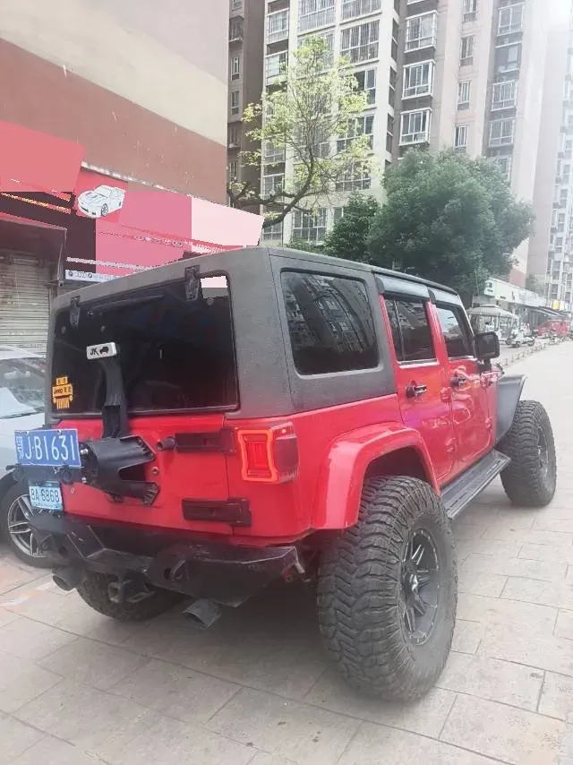 2010 Jeep Wrangler 3.8L 199HP V6 4AT,autocango,china used car exporter,china ev exporter,chinese used car exporter,chinese used ev exporter