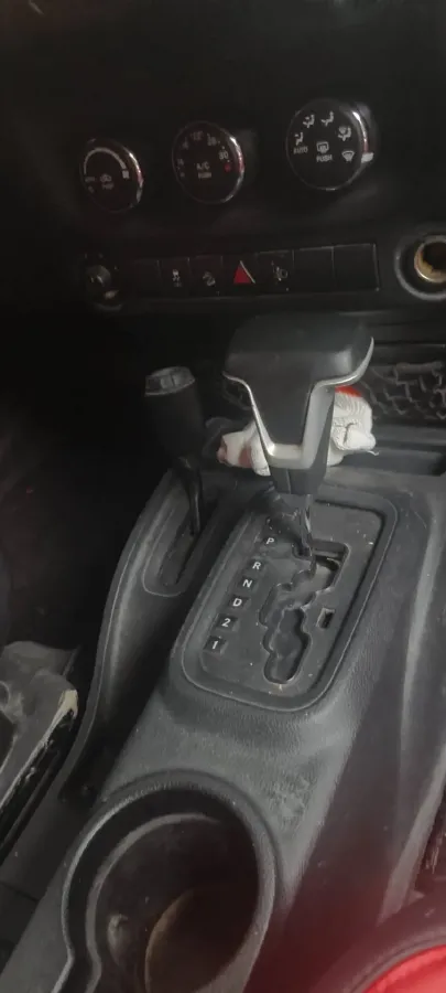 2010 Jeep Wrangler 3.8L 199HP V6 4AT,autocango,china used car exporter,china ev exporter,chinese used car exporter,chinese used ev exporter