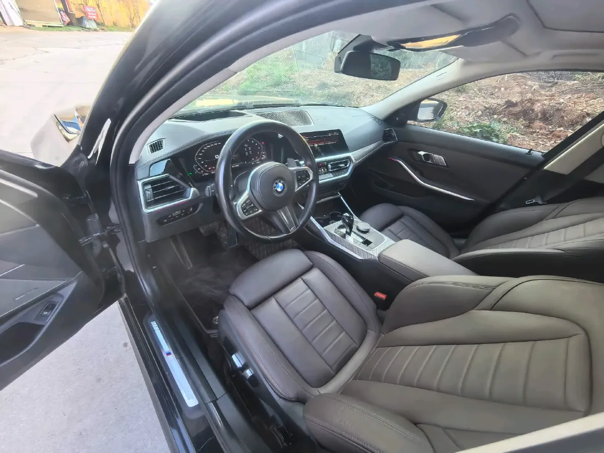 2021 BMW 3 Series 2.0T 258HP L4 8AT,autocango,china used car exporter,china ev exporter,chinese used car exporter,chinese used ev exporter