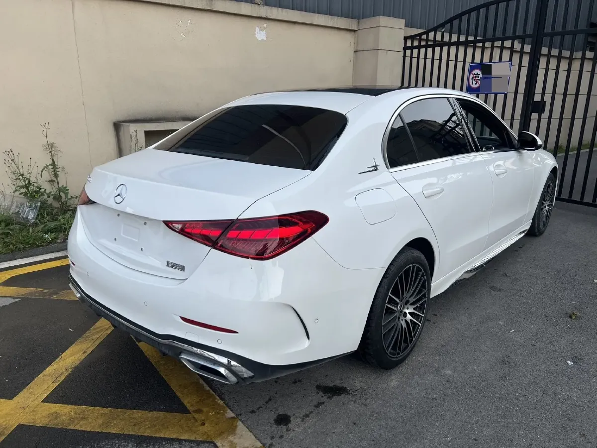 2023 Mercedes-Benz C Class 1.5T 204HP L4 9AT,autocango,china used car exporter,china ev exporter,chinese used car exporter,chinese used ev exporter