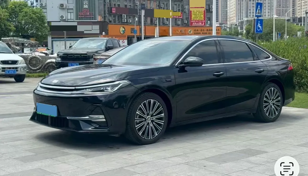 2025 Geely Galaxy A7 1.5L 112HP L4 1DHT PHEV,autocango,china used car exporter,china ev exporter,chinese used car exporter,chinese used ev exporter