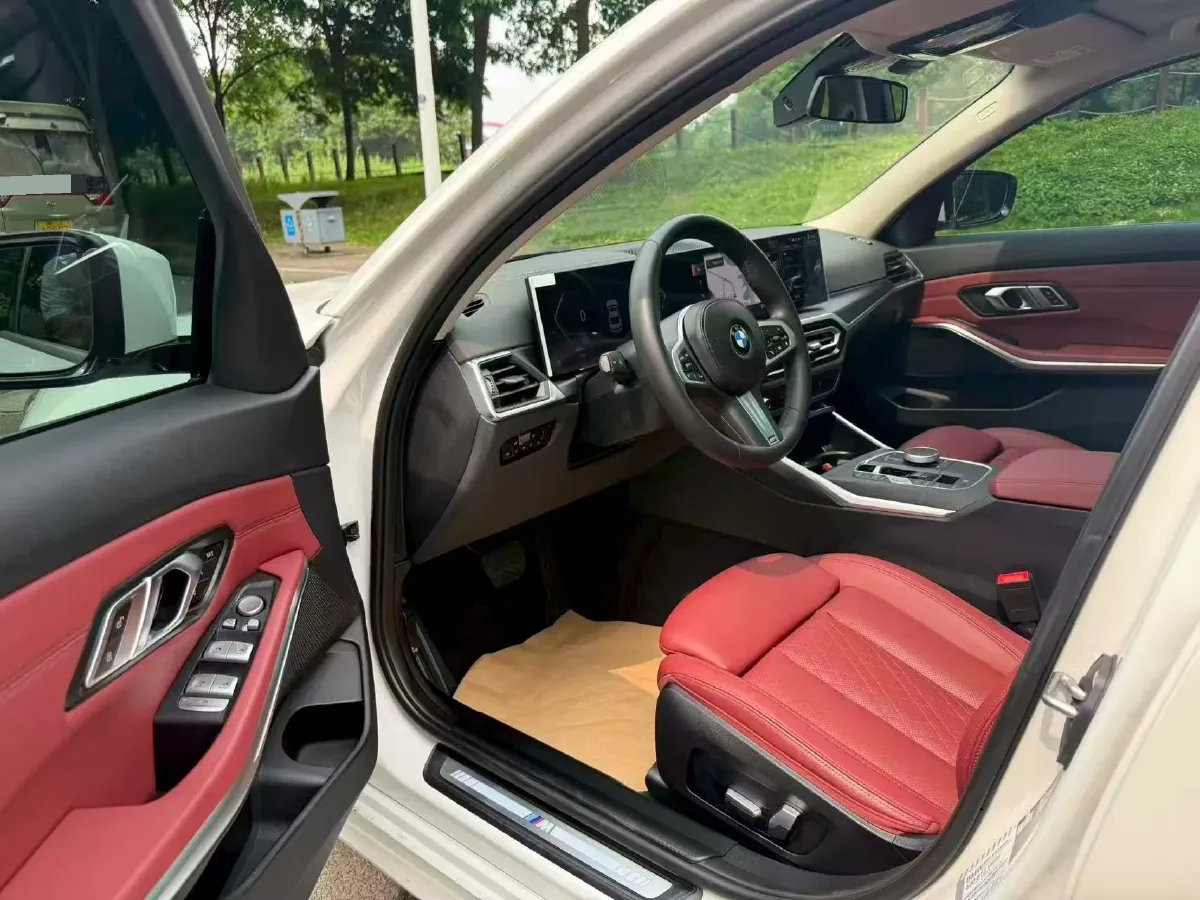 2023 BMW 3 Series 2.0T 184HP L4 8AT,autocango,china used car exporter,china ev exporter,chinese used car exporter,chinese used ev exporter