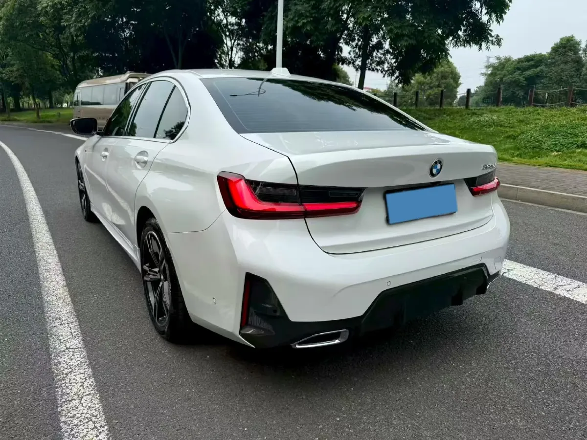 2023 BMW 3 Series 2.0T 184HP L4 8AT,autocango,china used car exporter,china ev exporter,chinese used car exporter,chinese used ev exporter