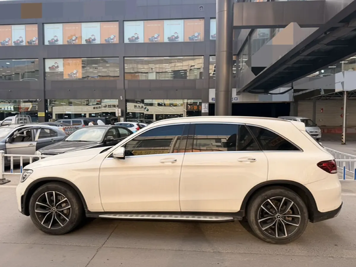 2020 Mercedes-Benz GLC Class 2.0T 258HP L4 9AT,autocango,china used car exporter,china ev exporter,chinese used car exporter,chinese used ev exporter