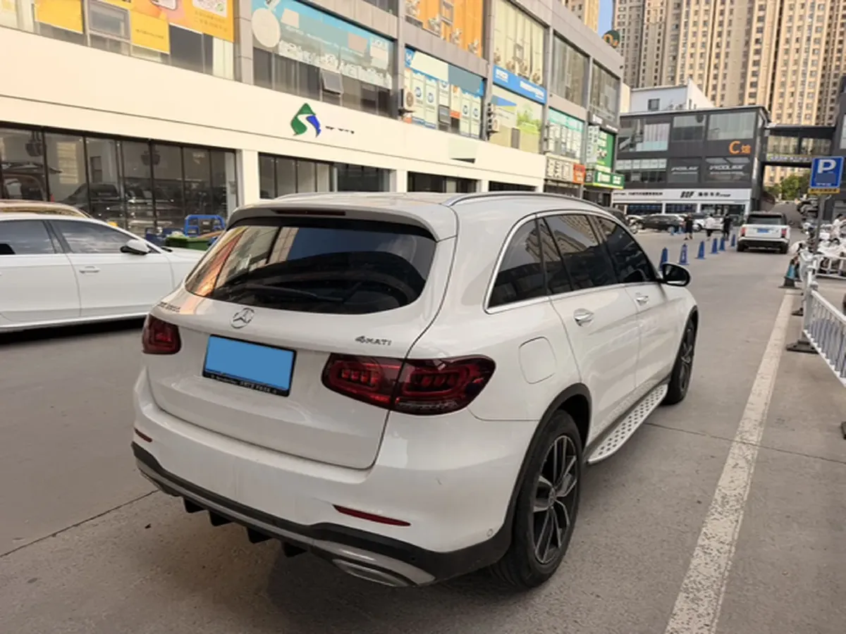 2020 Mercedes-Benz GLC Class 2.0T 258HP L4 9AT,autocango,china used car exporter,china ev exporter,chinese used car exporter,chinese used ev exporter