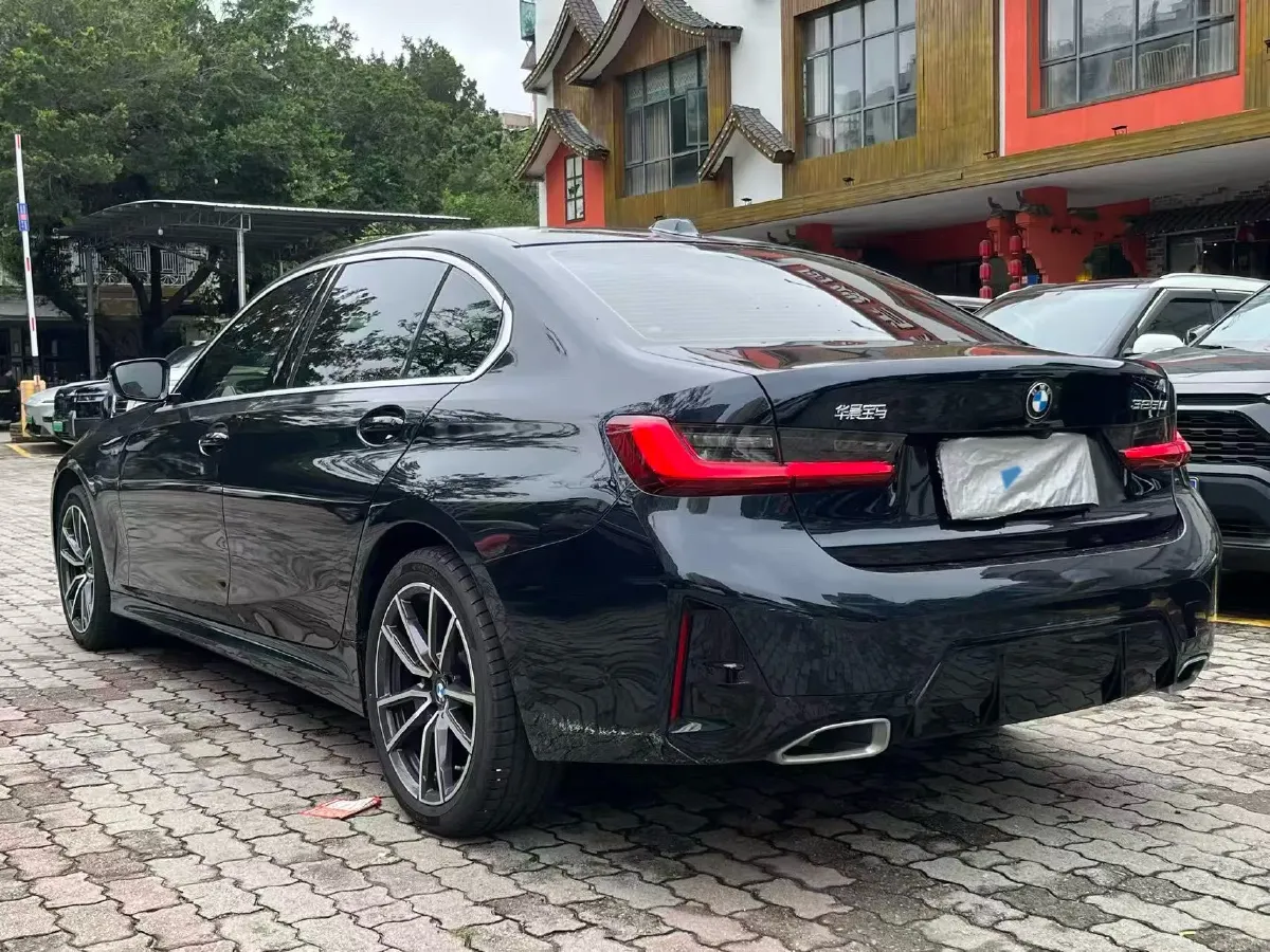 2025 BMW 3 Series 2.0T 184HP L4 8AT,autocango,china used car exporter,china ev exporter,chinese used car exporter,chinese used ev exporter