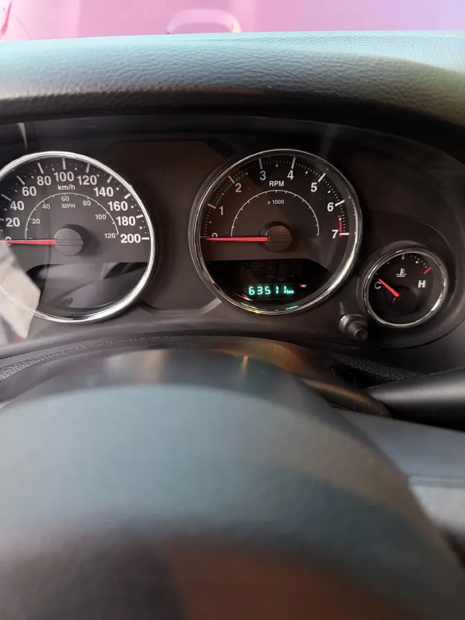 2017 Jeep Wrangler 3.6L 284HP V6 5AT,autocango,china used car exporter,china ev exporter,chinese used car exporter,chinese used ev exporter