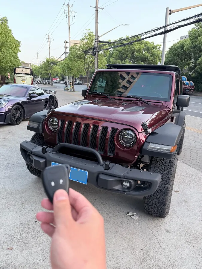 2017 Jeep Wrangler 3.6L 284HP V6 5AT,autocango,china used car exporter,china ev exporter,chinese used car exporter,chinese used ev exporter