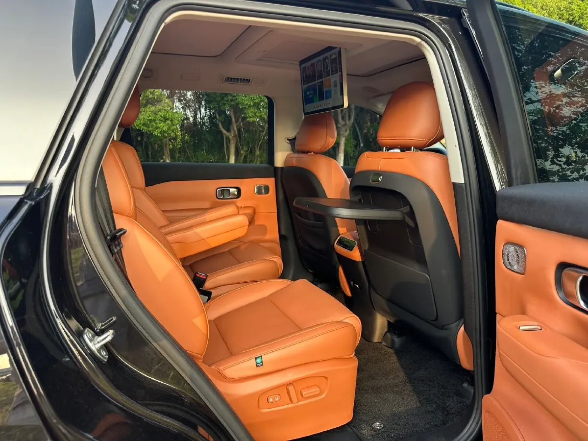 2024 Leapmotor C16 1.5L 95HP L4 REEV 28.4KWH,autocango,china used car exporter,china ev exporter,chinese used car exporter,chinese used ev exporter