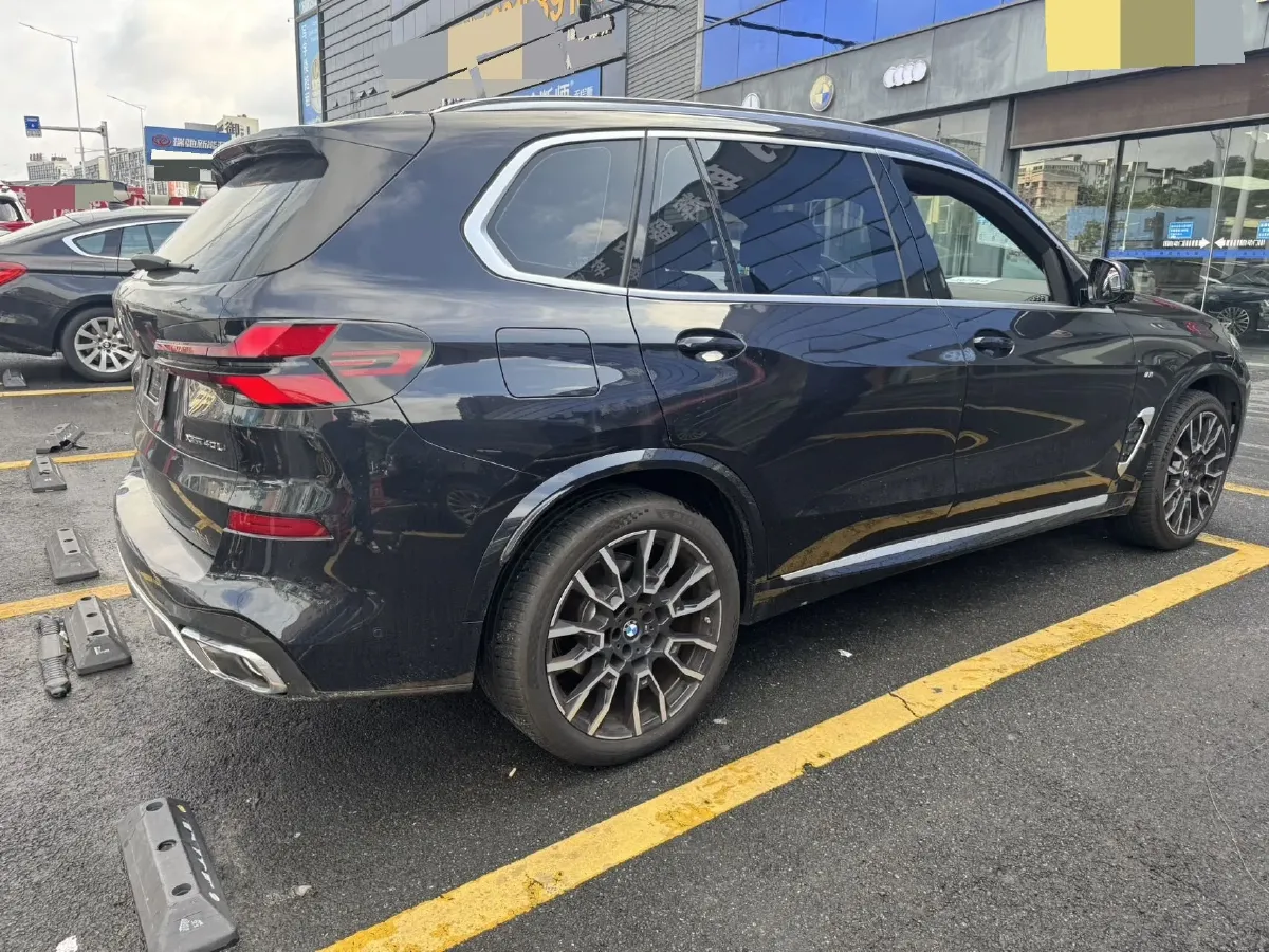 2025 BMW X5 3.0T 381HP L6 8AT,autocango,china used car exporter,china ev exporter,chinese used car exporter,chinese used ev exporter