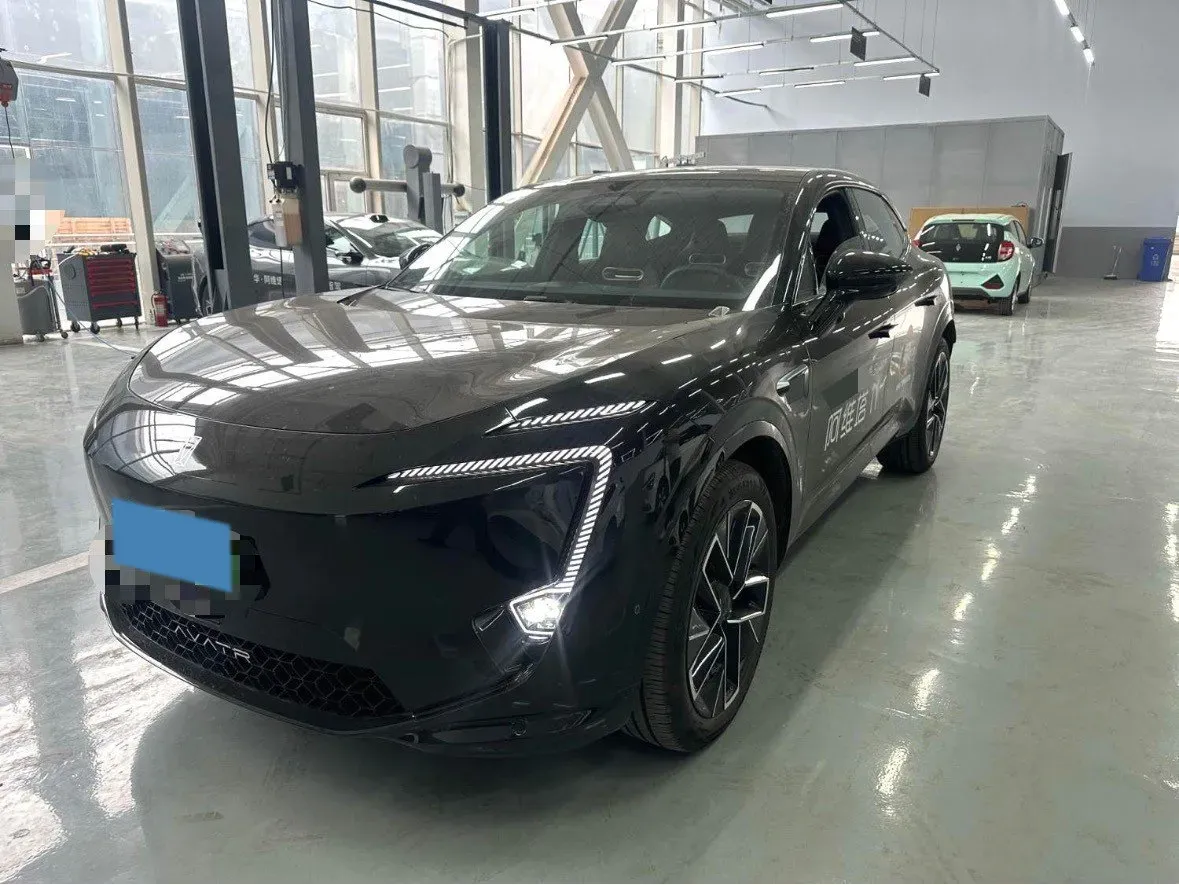 2025 Avatr 11 1.5T 156HP L4 REEV,autocango,china used car exporter,china ev exporter,chinese used car exporter,chinese used ev exporter