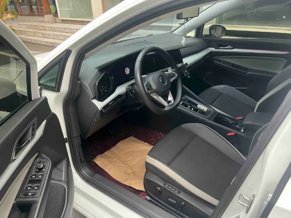 2023 Volkswagen Golf 1.4T 150HP L4 7DCT,autocango,china used car exporter,china ev exporter,chinese used car exporter,chinese used ev exporter