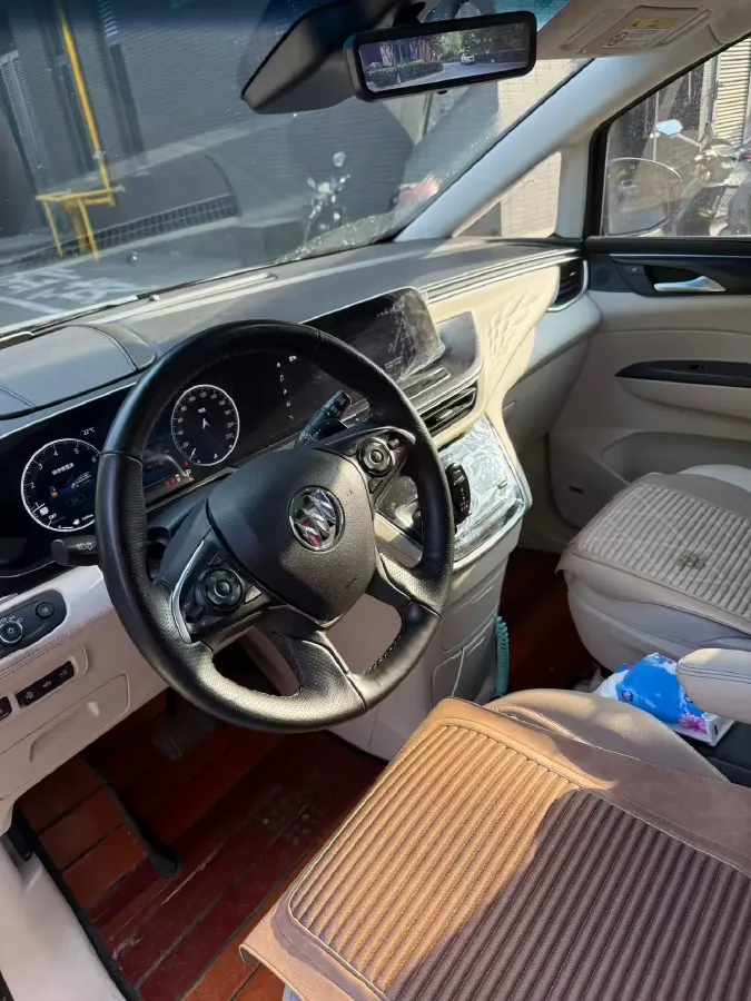 2020 Buick GL8 2.0T 237HP L4 9AT,autocango,china used car exporter,china ev exporter,chinese used car exporter,chinese used ev exporter
