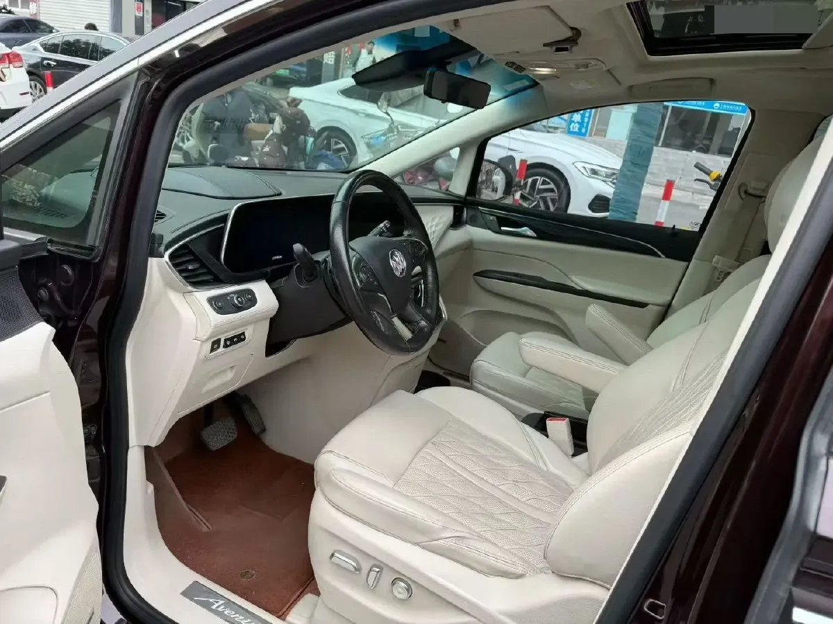 2020 Buick GL8 2.0T 237HP L4 9AT,autocango,china used car exporter,china ev exporter,chinese used car exporter,chinese used ev exporter