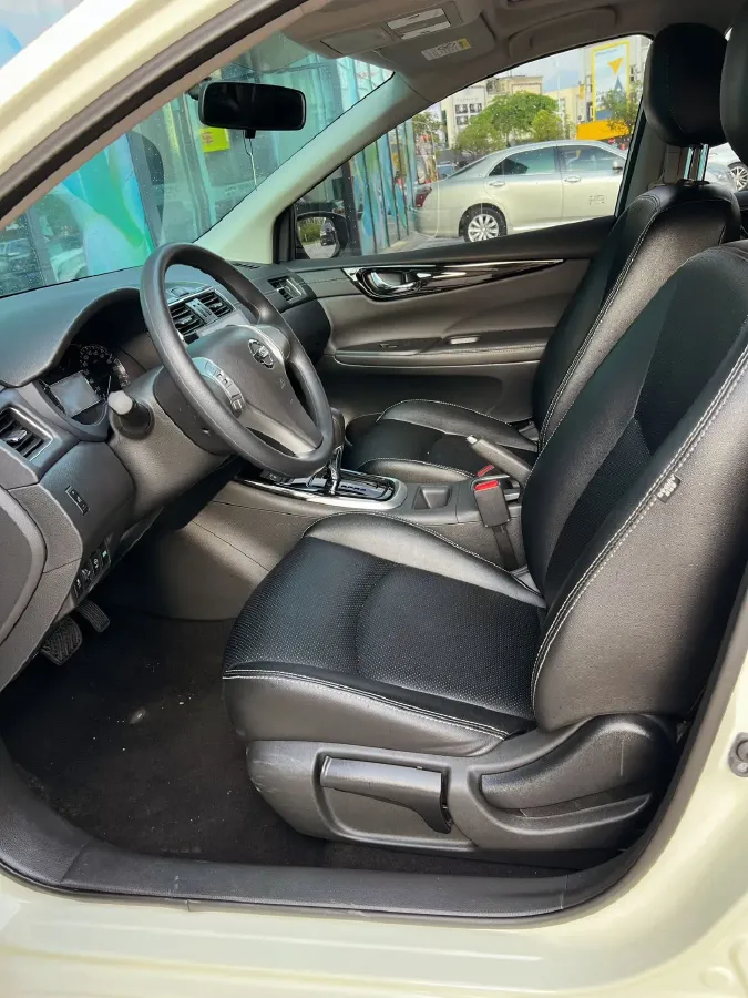 2021 Nissan Tiida 1.6L 122HP L4 CVT,autocango,china used car exporter,china ev exporter,chinese used car exporter,chinese used ev exporter