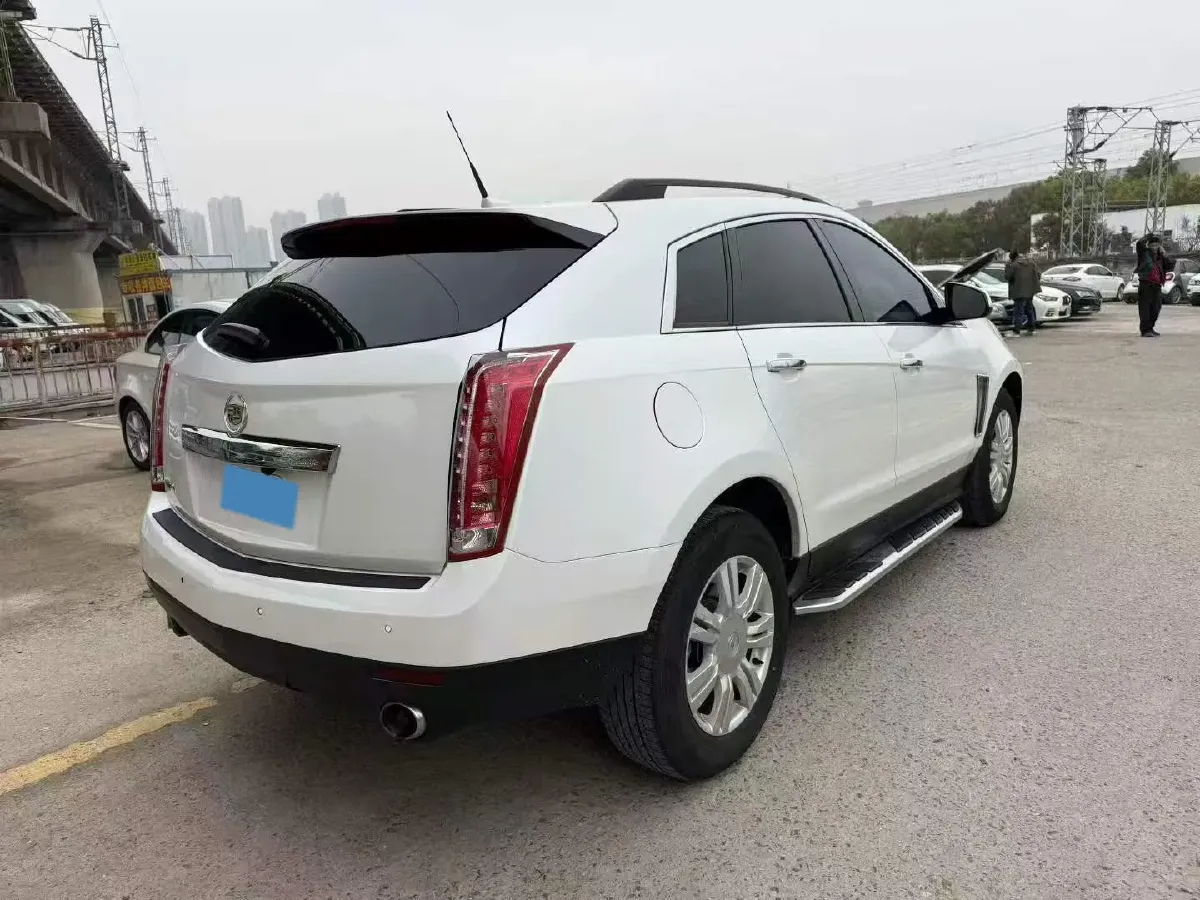 2015 Cadillac SRX 3.0L 271HP V6 6AT,autocango,china used car exporter,china ev exporter,chinese used car exporter,chinese used ev exporter