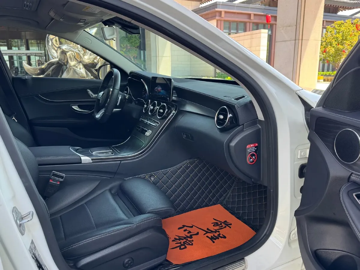 2020 Mercedes-Benz C Class 1.5T 156HP L4 9AT,autocango,china used car exporter,china ev exporter,chinese used car exporter,chinese used ev exporter