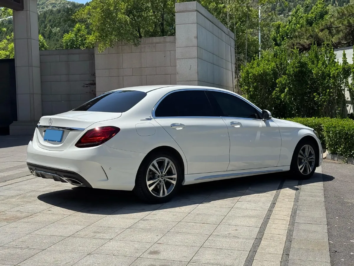 2020 Mercedes-Benz C Class 1.5T 156HP L4 9AT,autocango,china used car exporter,china ev exporter,chinese used car exporter,chinese used ev exporter