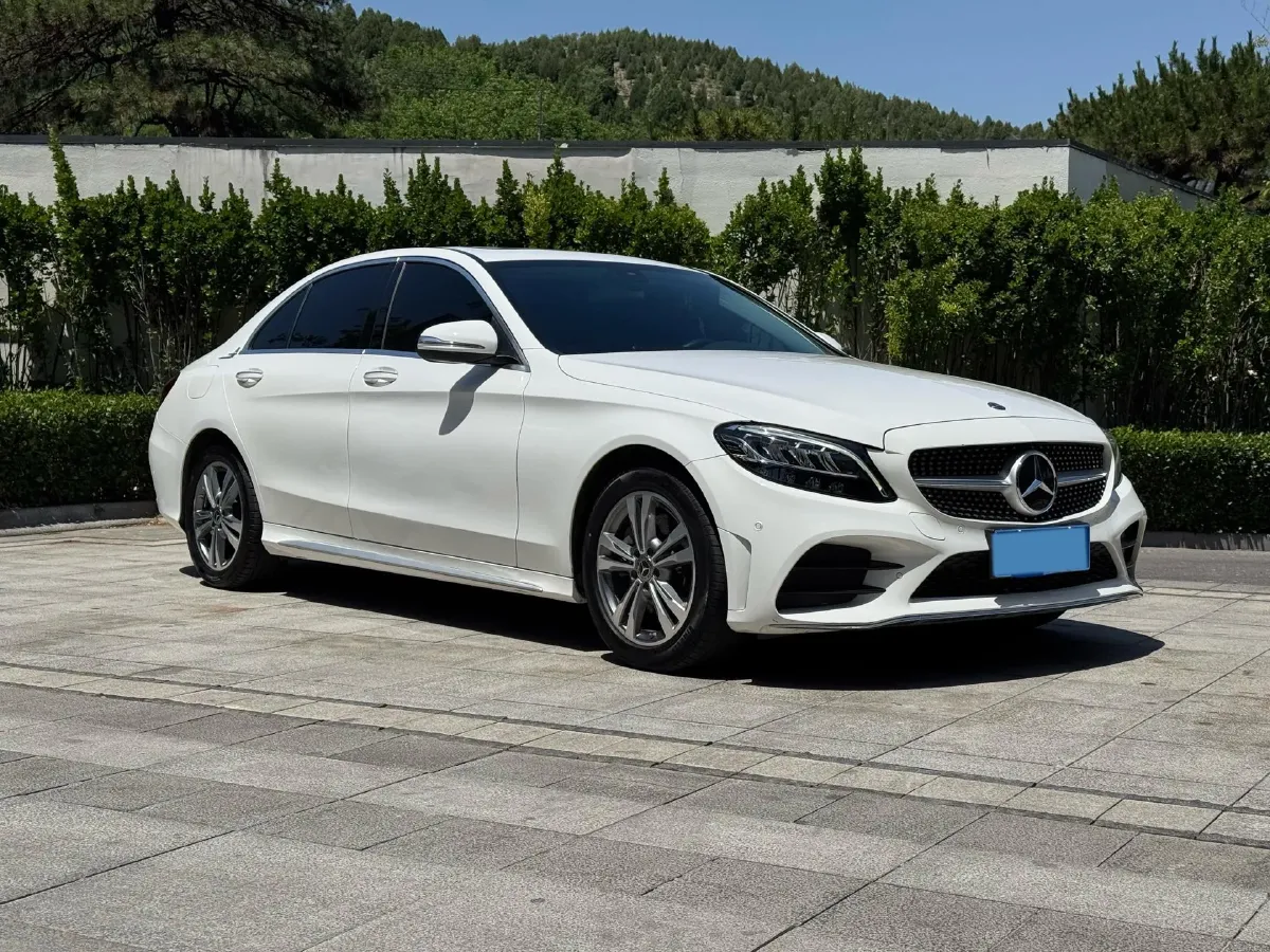 2020 Mercedes-Benz C Class 1.5T 156HP L4 9AT,autocango,china used car exporter,china ev exporter,chinese used car exporter,chinese used ev exporter