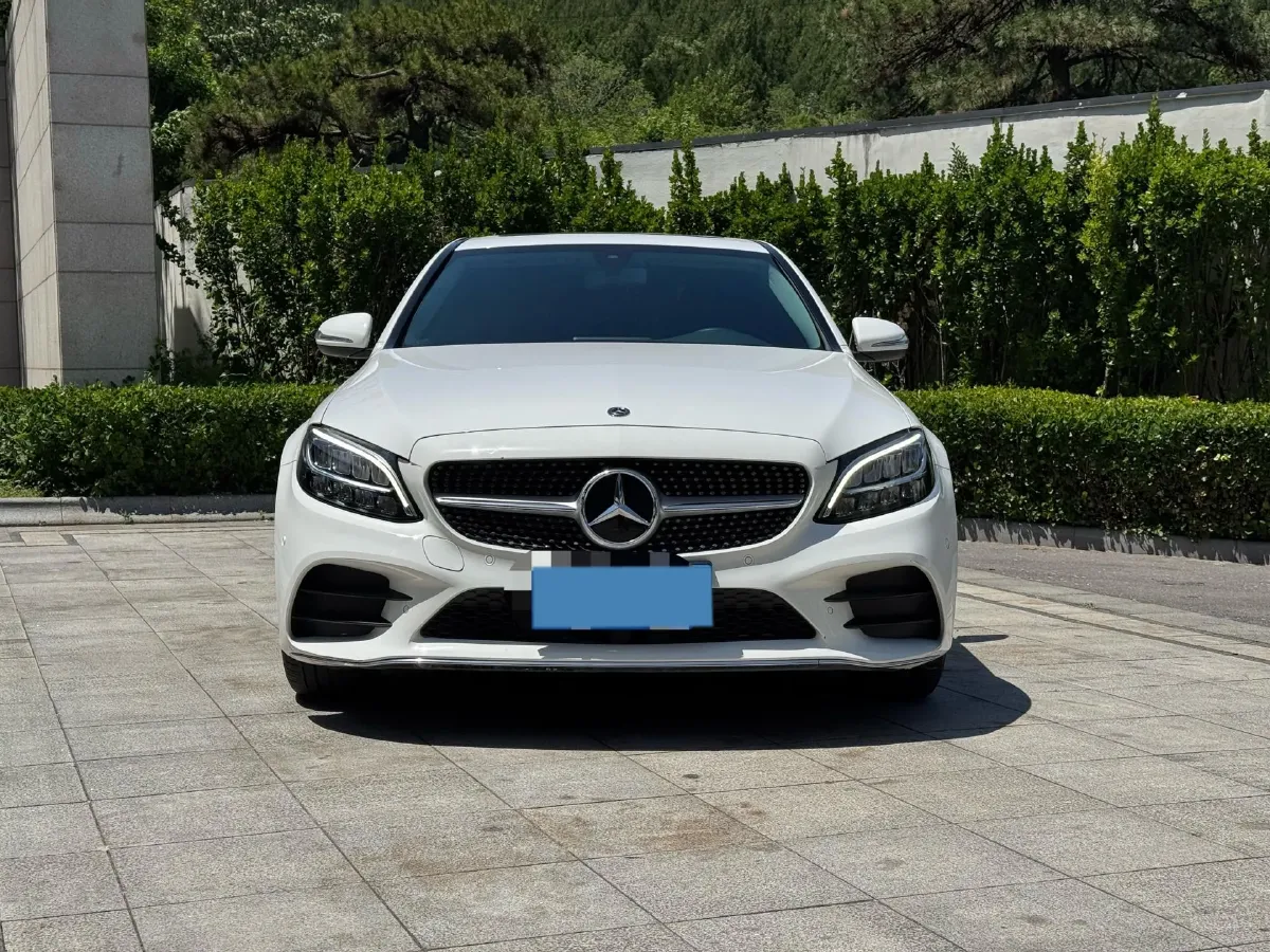 2020 Mercedes-Benz C Class 1.5T 156HP L4 9AT,autocango,china used car exporter,china ev exporter,chinese used car exporter,chinese used ev exporter