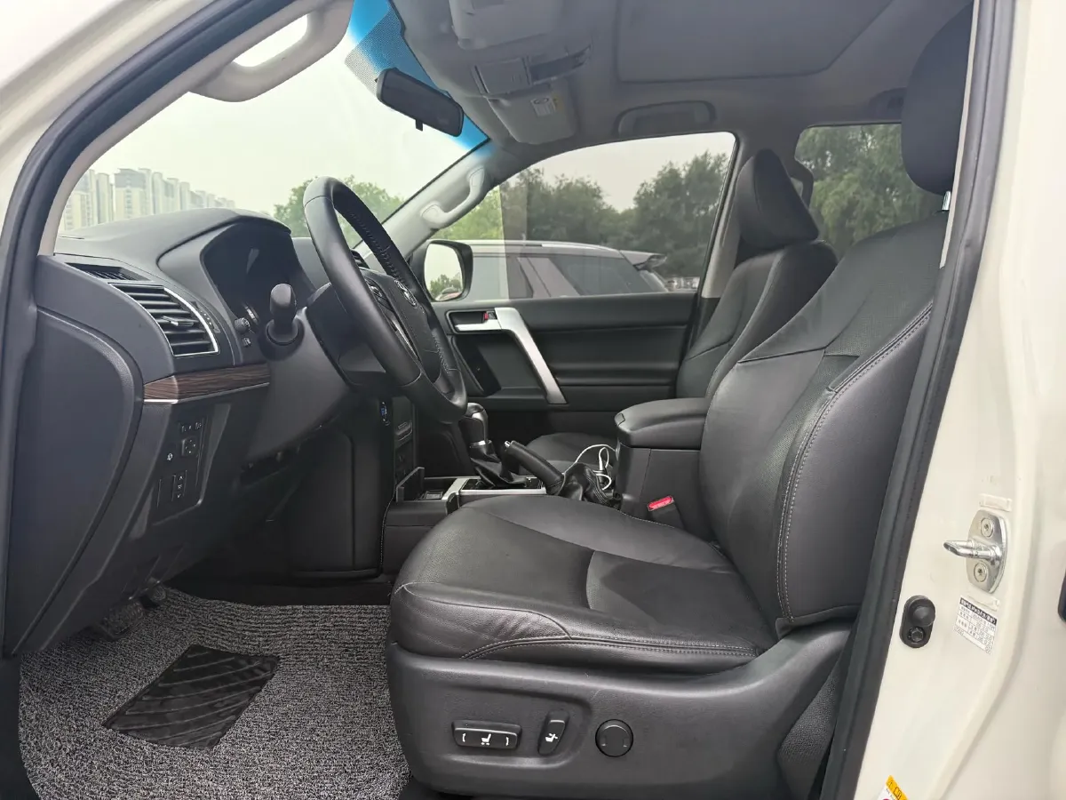 2018 Toyota Land Cruiser Prado 3.5L 280HP V6 6AT,autocango,china used car exporter,china ev exporter,chinese used car exporter,chinese used ev exporter