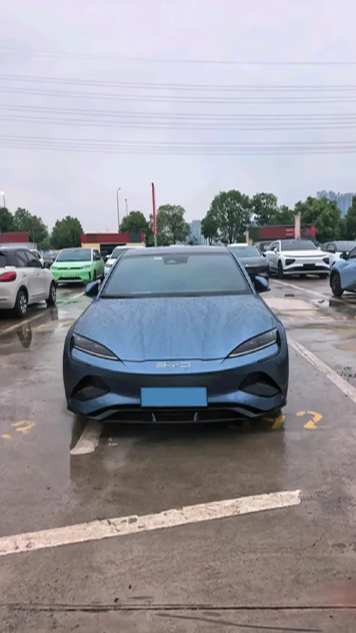 2022 AITO AITO M5 Range Extended 125HP REEV 40KWH,autocango,china used car exporter,china ev exporter,chinese used car exporter,chinese used ev exporter