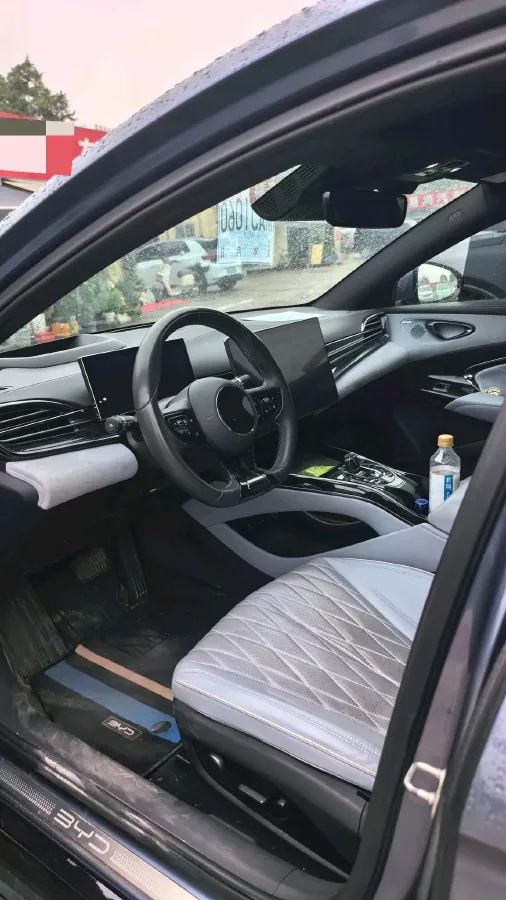 2022 AITO AITO M5 Range Extended 125HP REEV 40KWH,autocango,china used car exporter,china ev exporter,chinese used car exporter,chinese used ev exporter