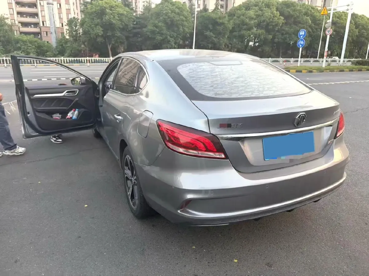 2017 MG MG6 1.5T 169HP L4 6MT,autocango,china used car exporter,china ev exporter,chinese used car exporter,chinese used ev exporter