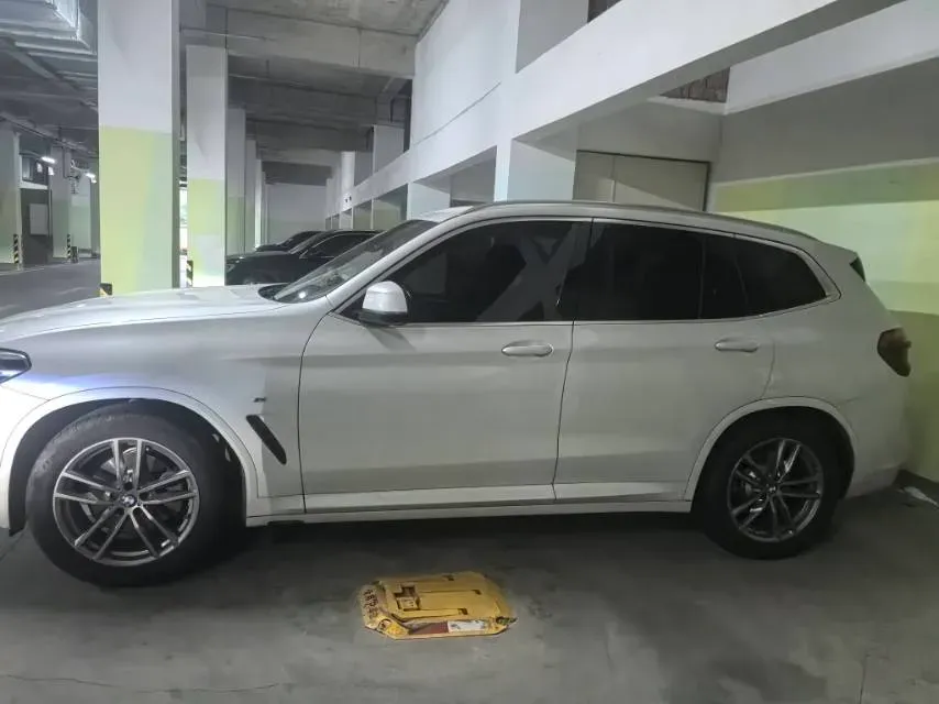 2020 BMW X3 2.0T 224HP L4 8AT,autocango,china used car exporter,china ev exporter,chinese used car exporter,chinese used ev exporter