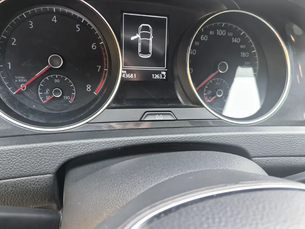 2018 Volkswagen Golf 1.6L 110HP L4 6AT,autocango,china used car exporter,china ev exporter,chinese used car exporter,chinese used ev exporter