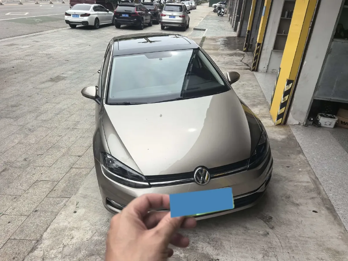 2018 Volkswagen Golf 1.6L 110HP L4 6AT,autocango,china used car exporter,china ev exporter,chinese used car exporter,chinese used ev exporter