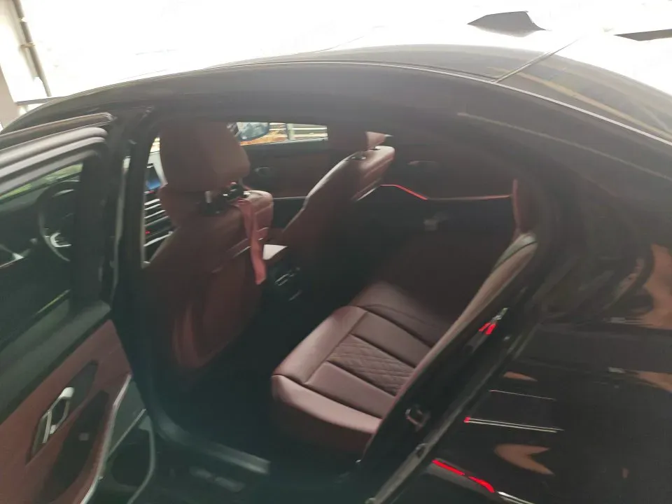 2023 BMW 3 Series 2.0T 184HP L4 8AT,autocango,china used car exporter,china ev exporter,chinese used car exporter,chinese used ev exporter