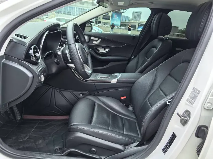 2021 Mercedes-Benz C Class 1.5T 184HP L4 9AT,autocango,china used car exporter,china ev exporter,chinese used car exporter,chinese used ev exporter